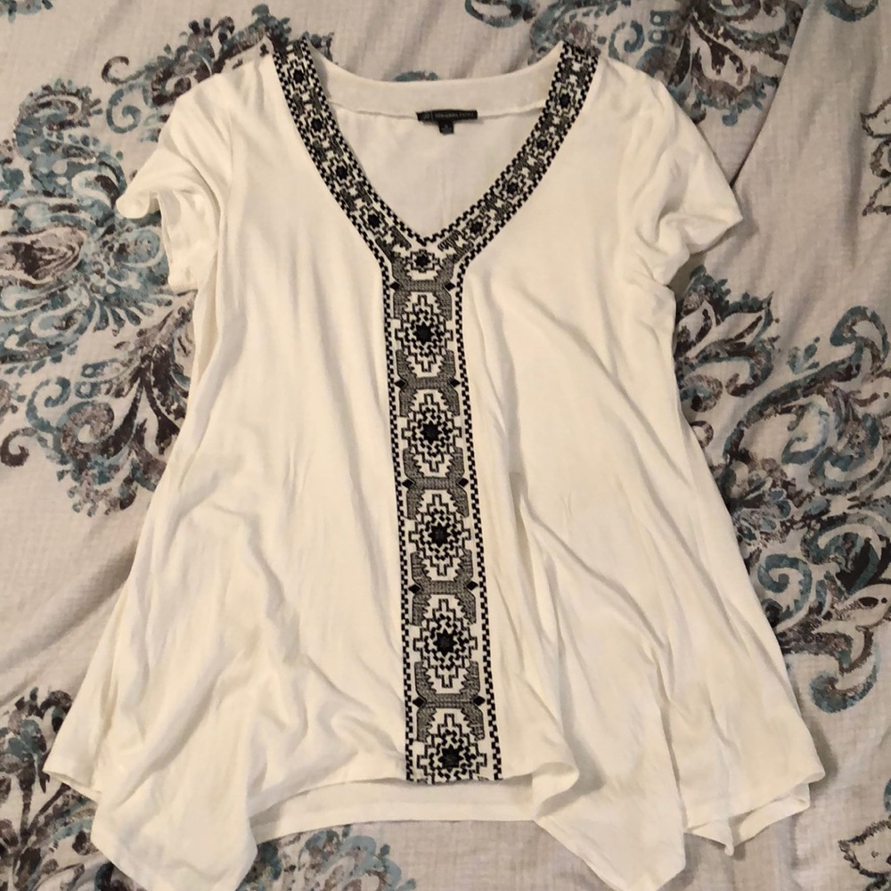 Long and flowy Aztec Tee
